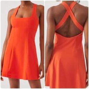 Outdoor Voices Cross Back Dress in Grasshopper Size Medium